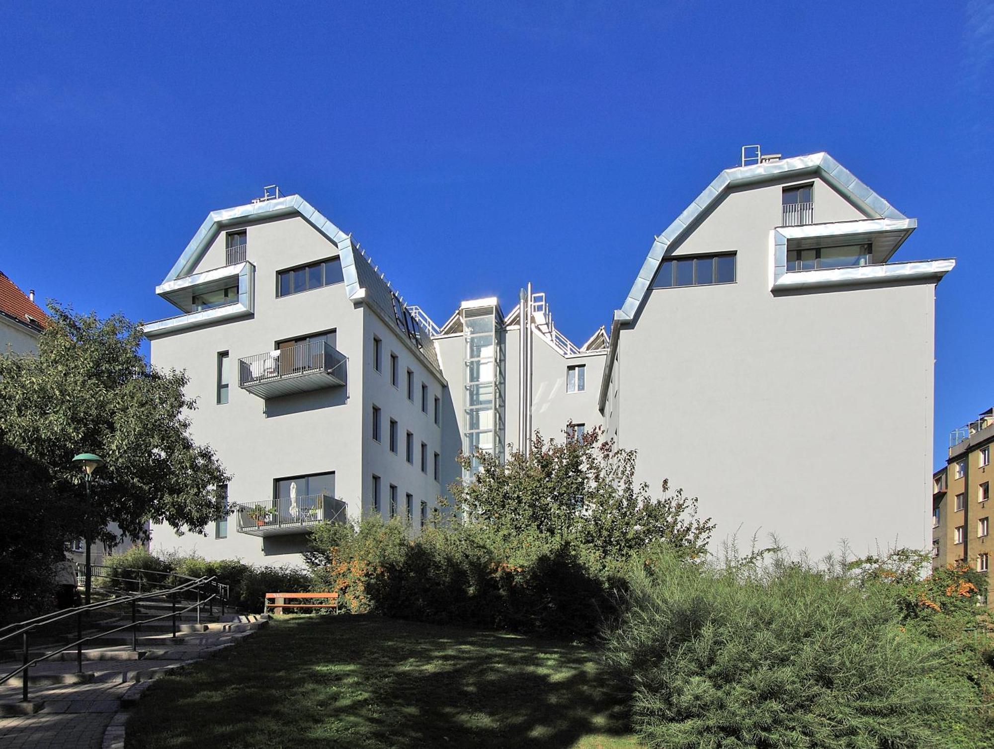 My In - Smart - Landstraße